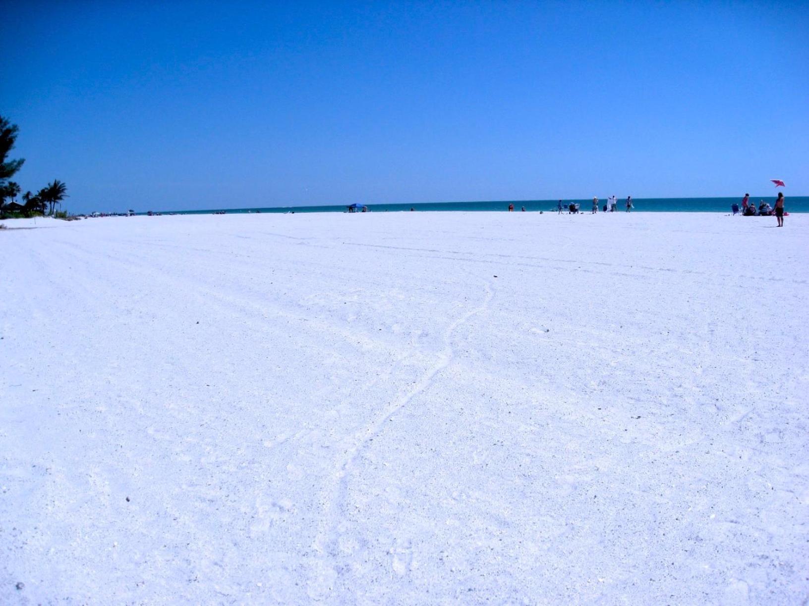 Anna Maria Island Beach Palms 2B Bradenton Beach Exterior photo